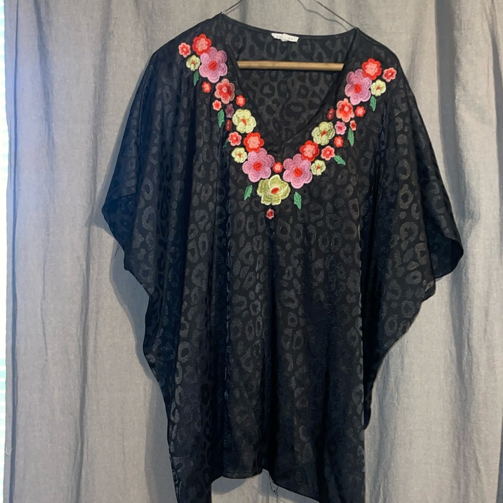 JODIFUL Women’s embroidered top